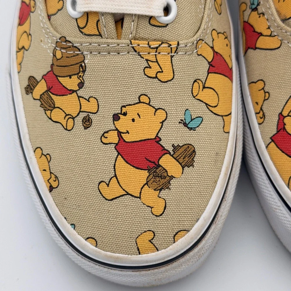Vans Authentic Disney Winnie the Pooh Skateboard Tan Shoes Mens 9/Womens 10.5
